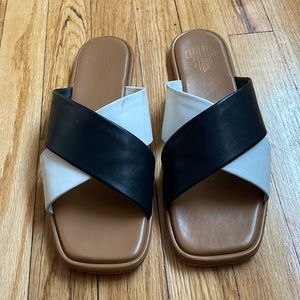 Charlotte Stone Kim Sandal Black and White